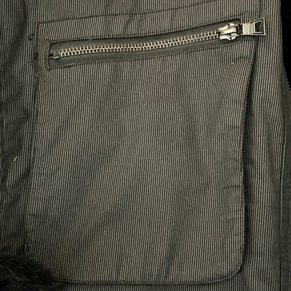 Prada mens Large Art.SGV126 Mat.09W coat